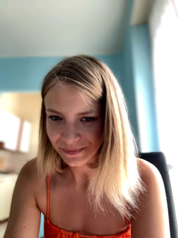 AnastasiaAniess