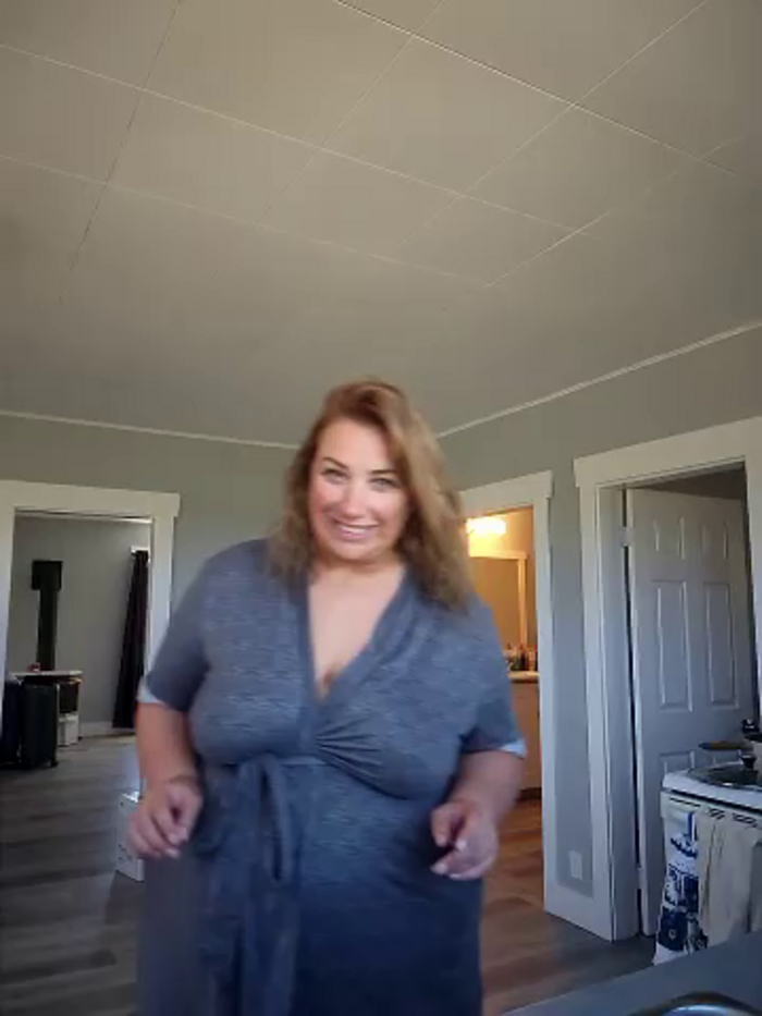 Canadian_BBW