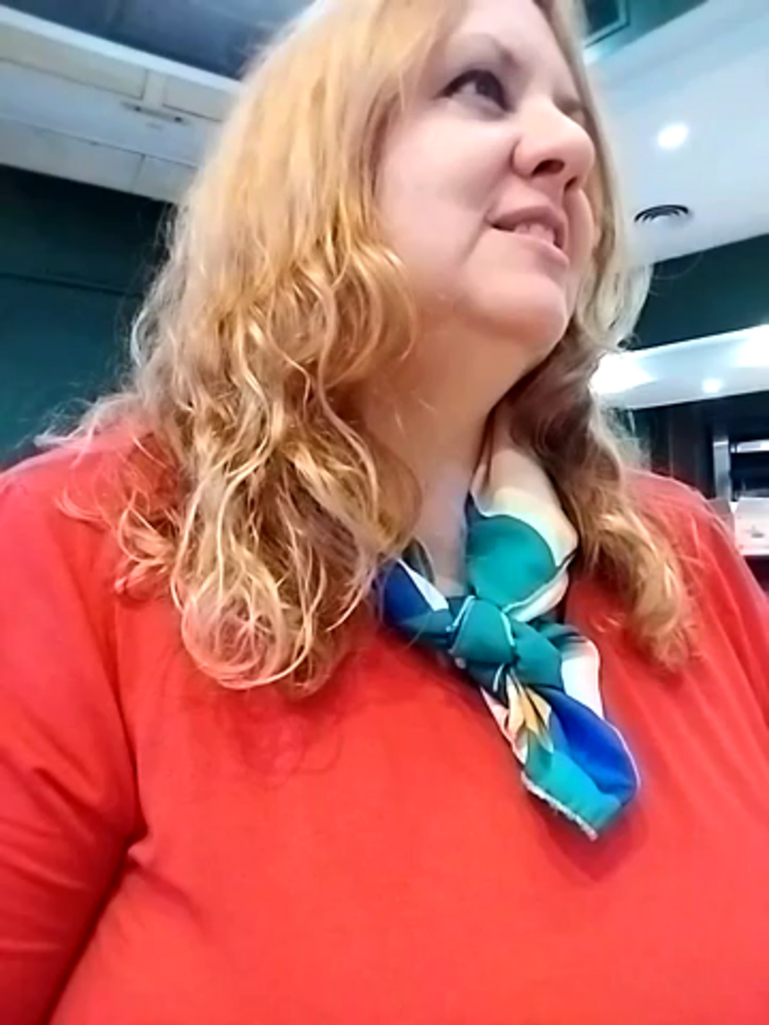 Hotbabysucks1