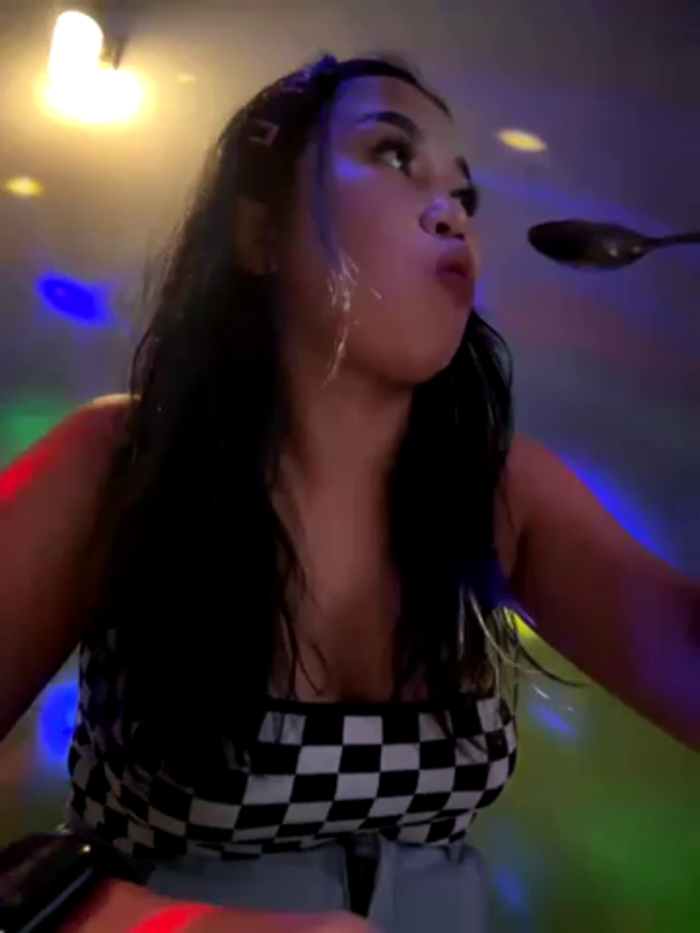 Bella_nasty69