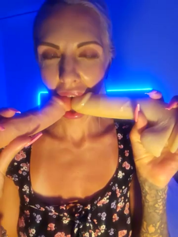 UK_Tall_Barbie_Slut