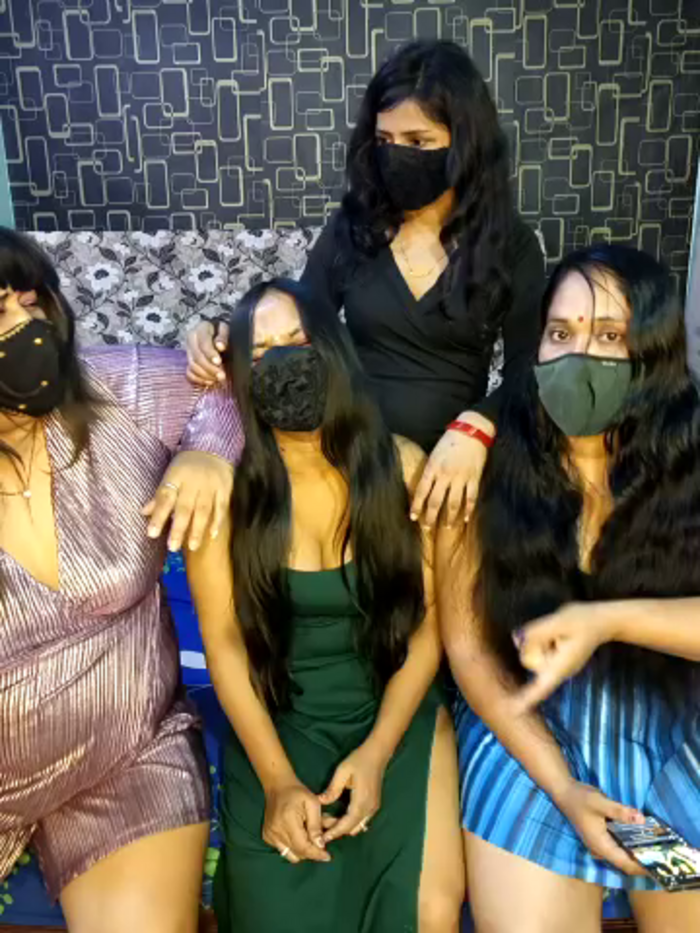 Indian_hotmilfs