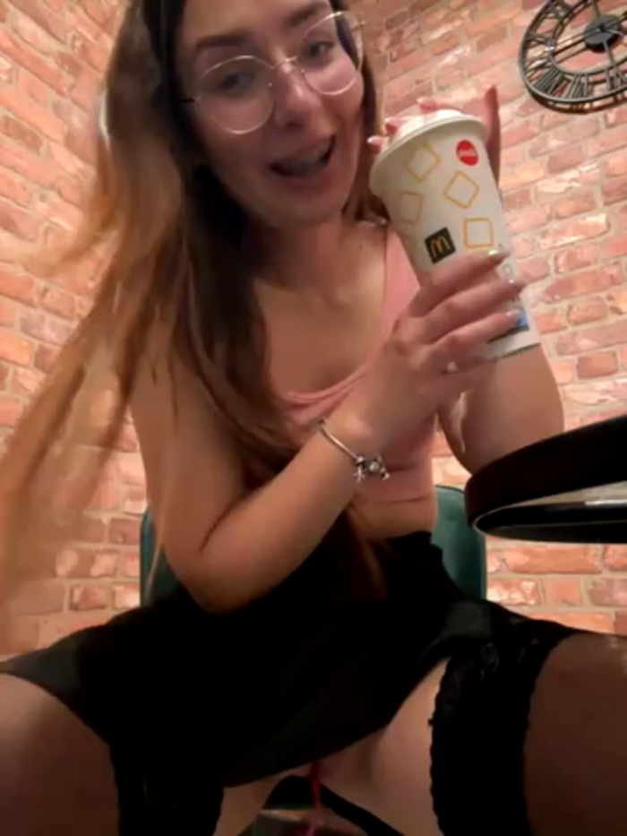 The_Snowwhitee