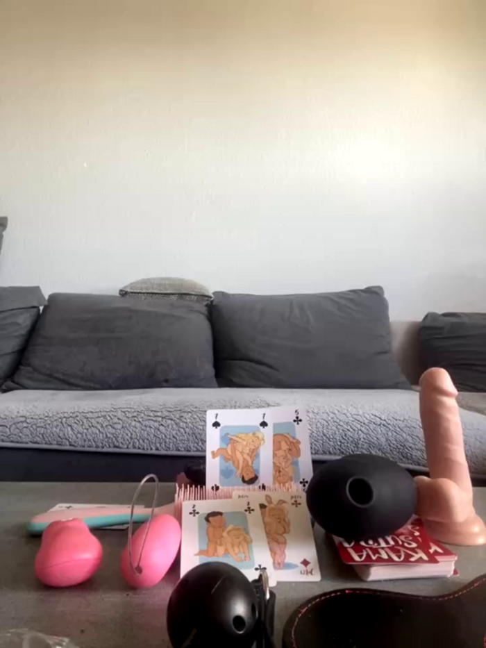 xjes69lipx