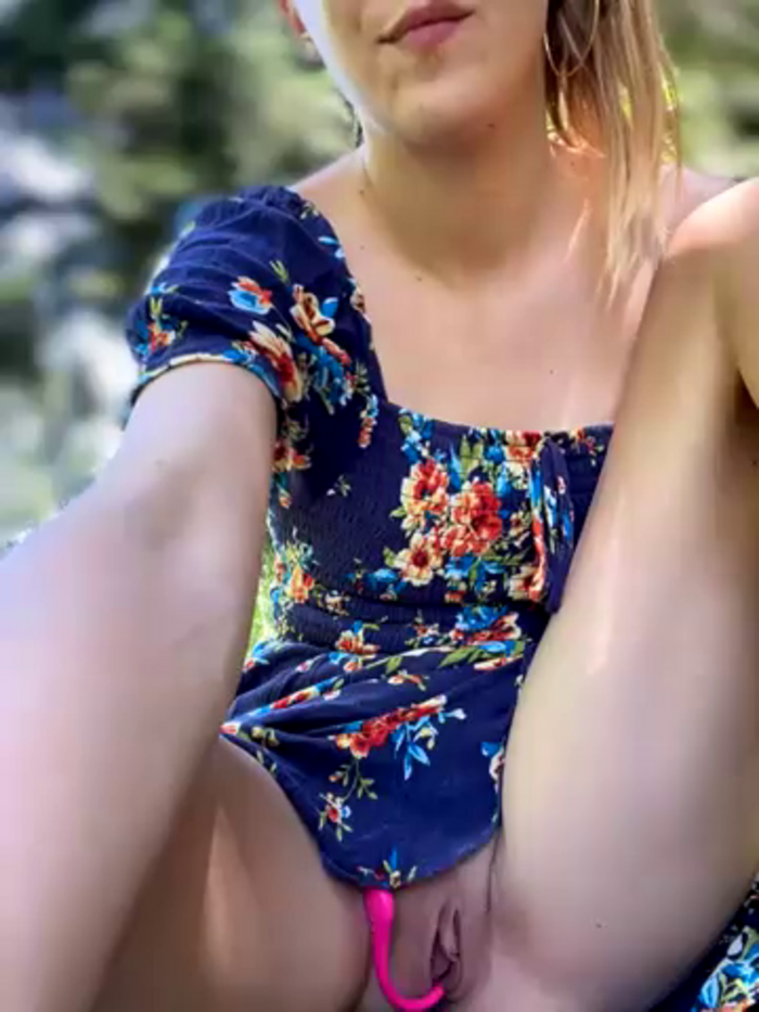 Risky_girl23