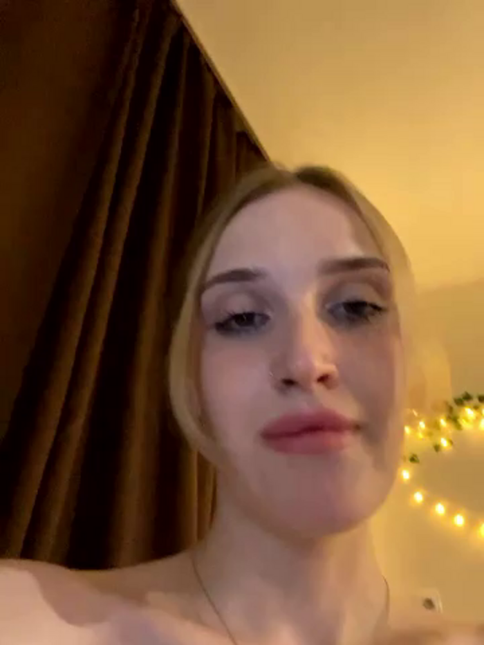 Tall_Lady
