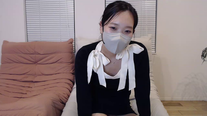 _Ema__