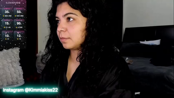 kimmiakiss22