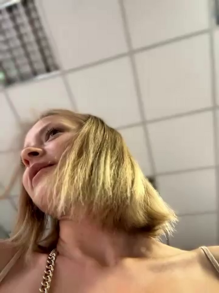 AnastasiaAniess