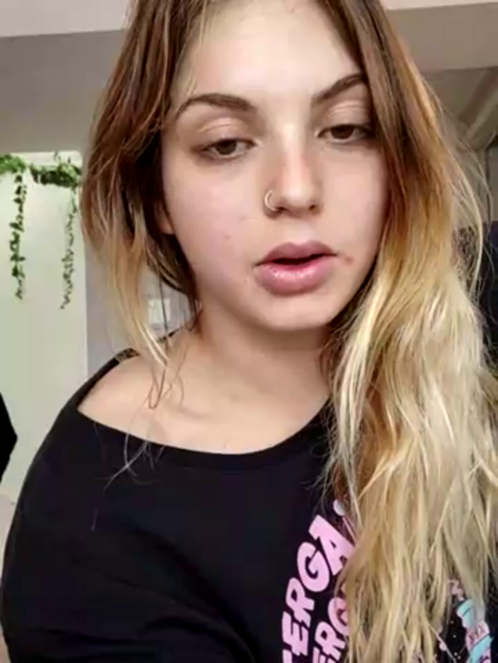 Elnonoykeila77