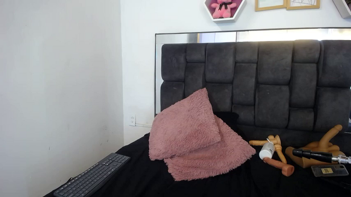 Emma_Evelyn