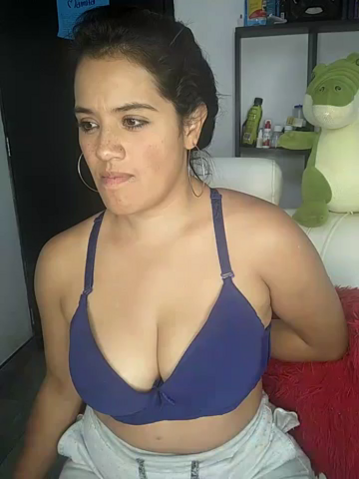 zhayra_rose