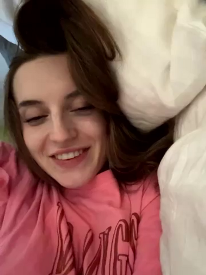 -AngelAri-
