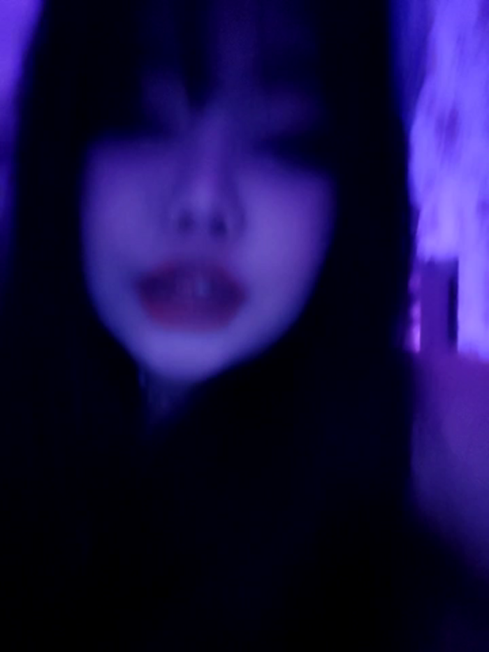 ANNELIESE_