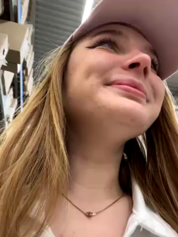 AmmyHot