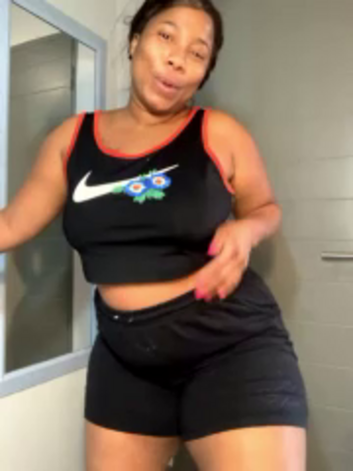 CurvyDesire1