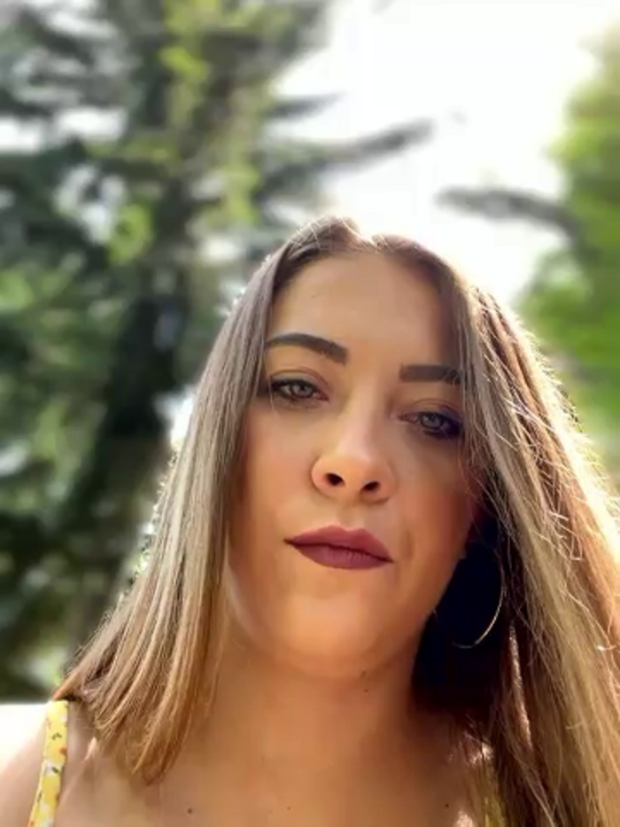 Risky_girl23