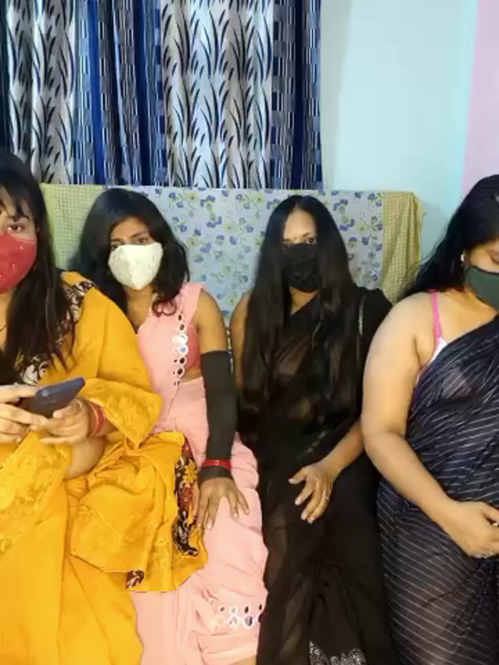 Indian_hotmilfs
