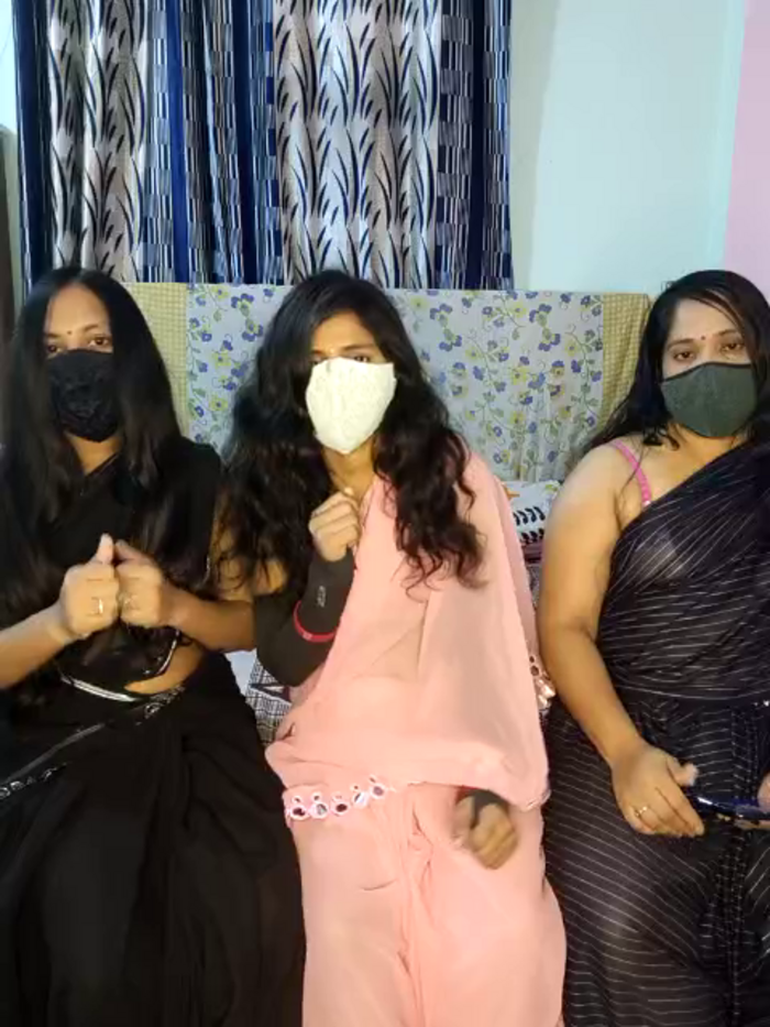 Indian_hotmilfs
