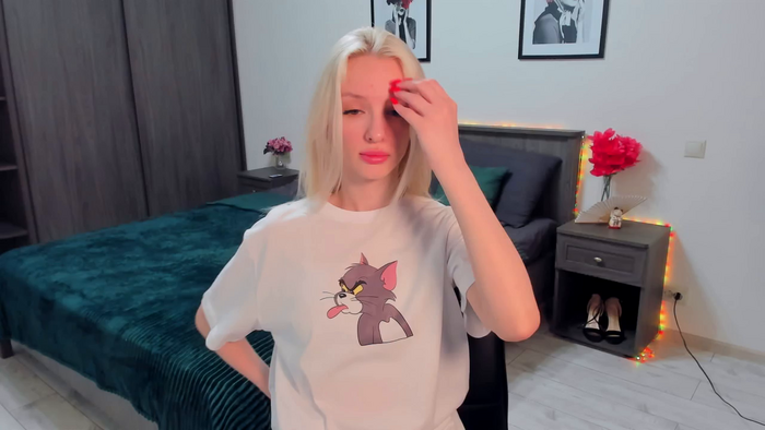 AleksaBlonde