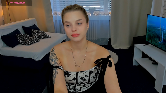 Alicia-Luv