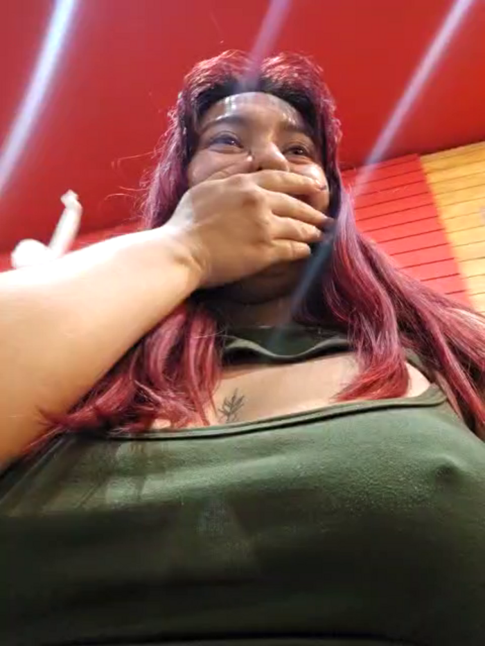 Blushing_Katy