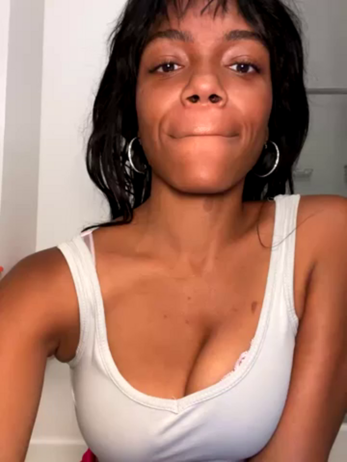 LeenaxIna