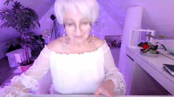 LovelyHelena