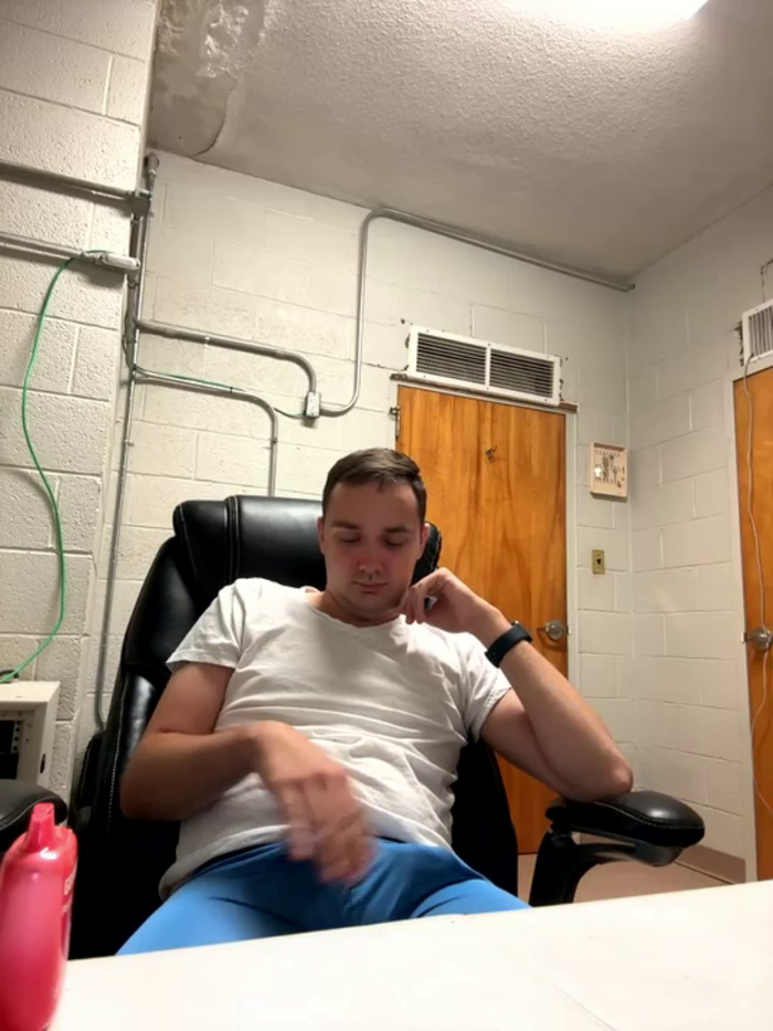 hairytwink02