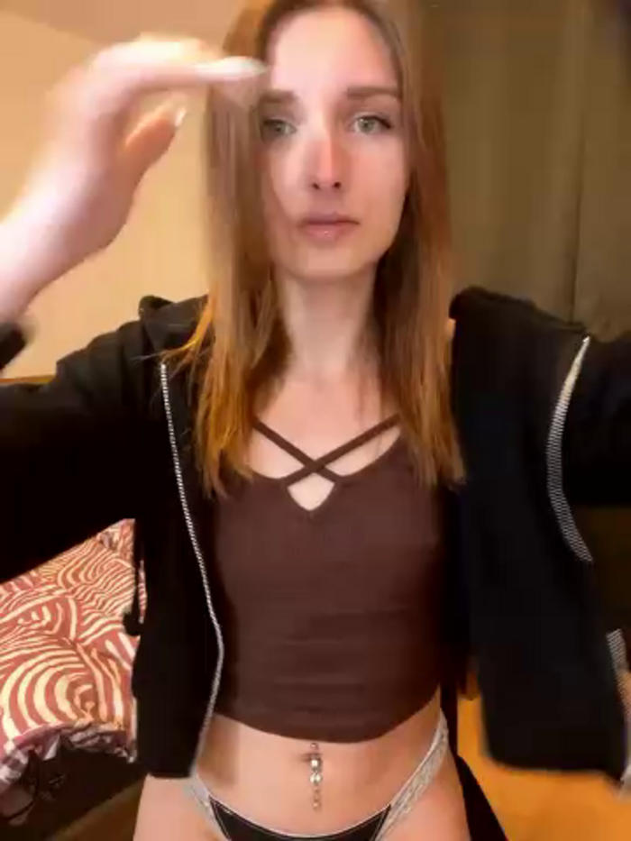 AnnyBelle_