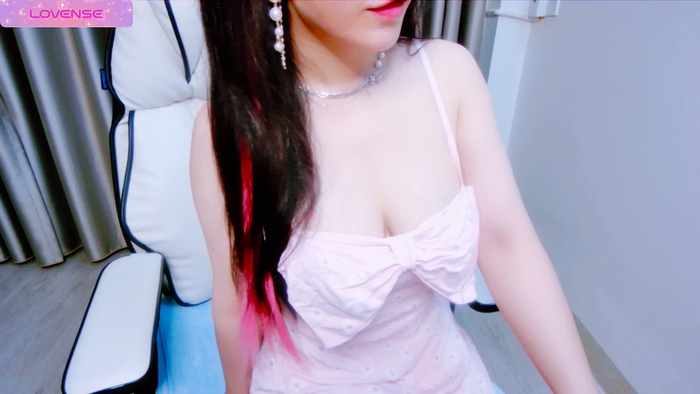 Girl__Funny