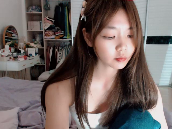 -Lucky_Girl