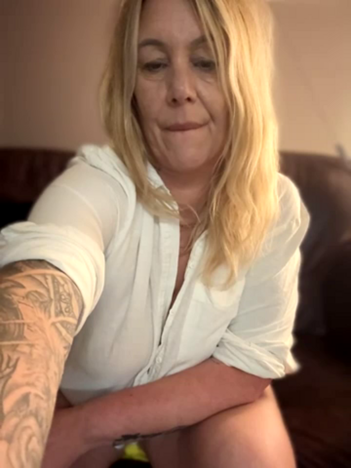 blondebitch2