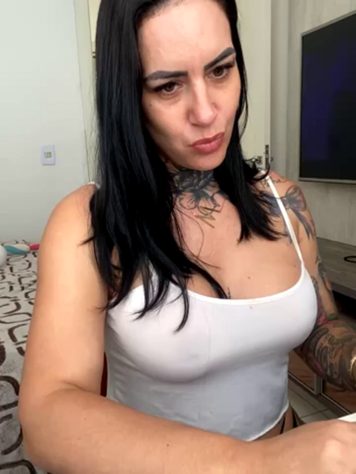 gatinhatatuada