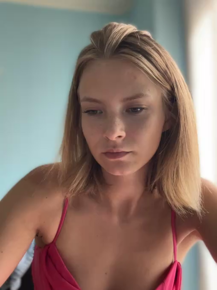 AnastasiaAniess