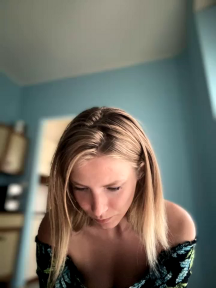 AnastasiaAniess