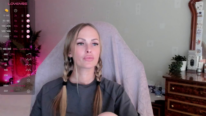 Libby_Nora