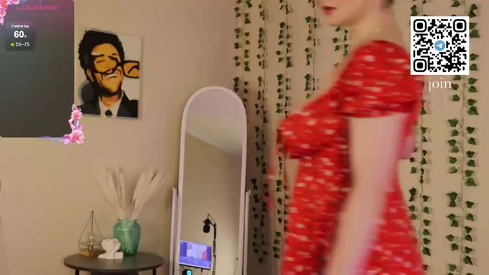 Sophie_Hills