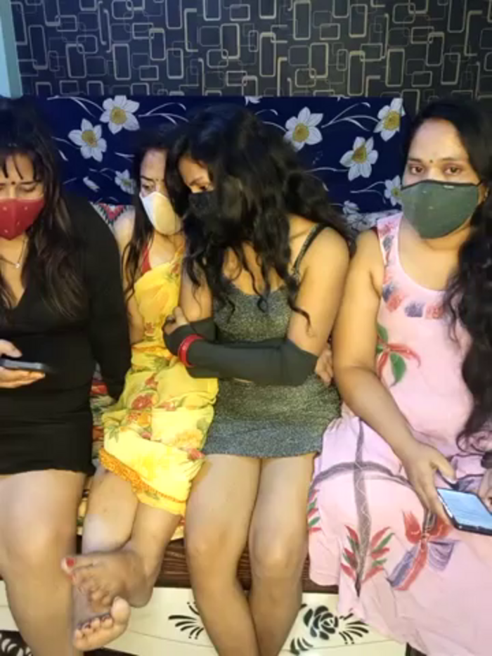 Indian_hotmilfs