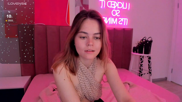 Kelly_Cuutie