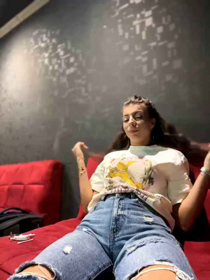 MiaEthan