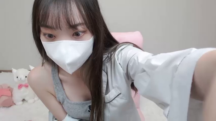 momo_room