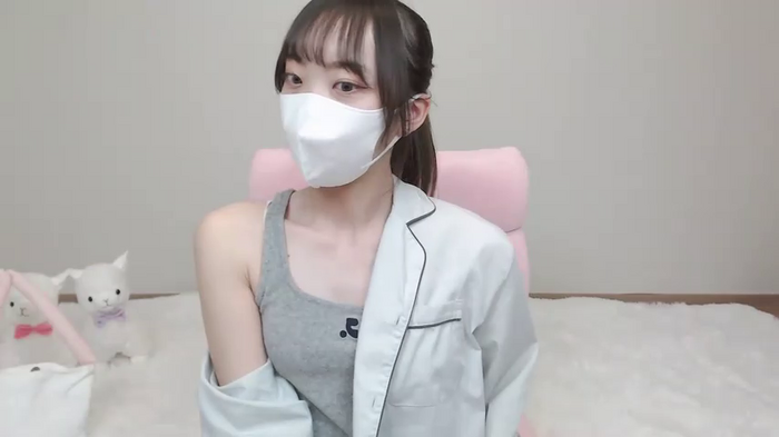 momo_room