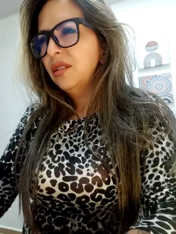 _Abril-Office1