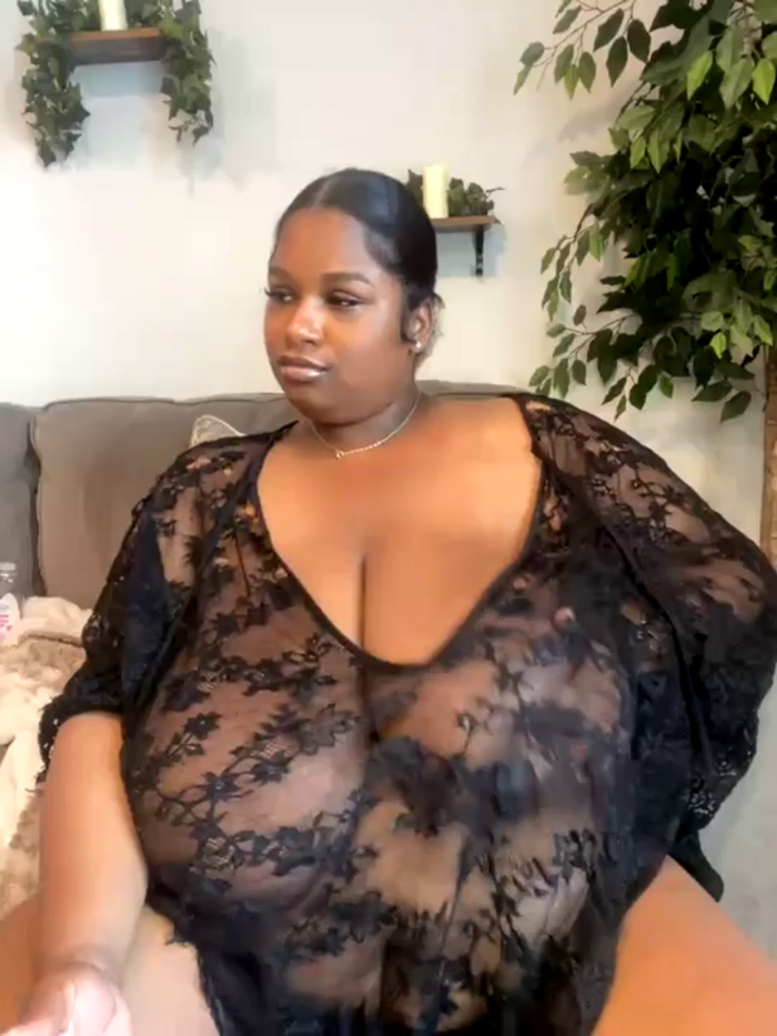 BigFineSelena