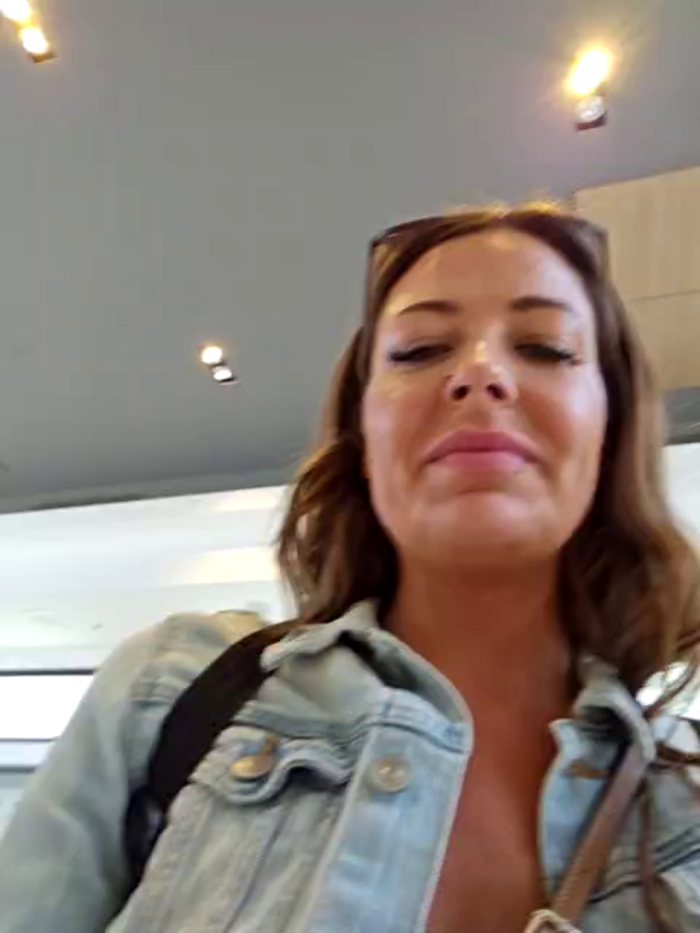 RebeccaXO_