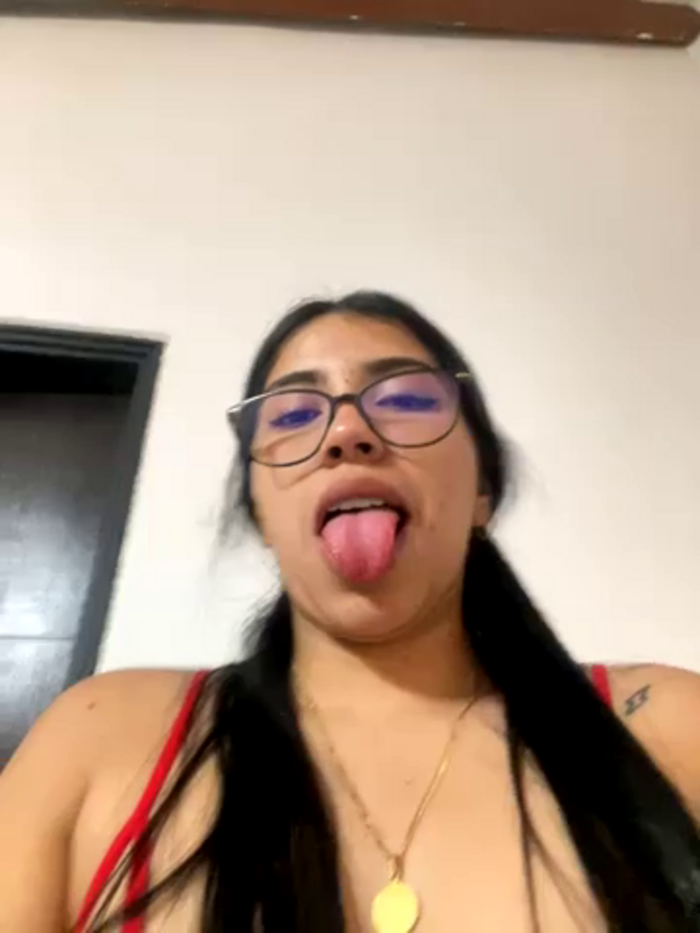 SaritaHot_69