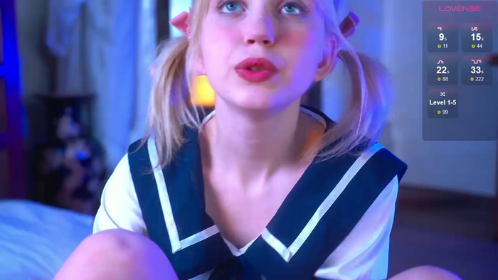 electric_blonde