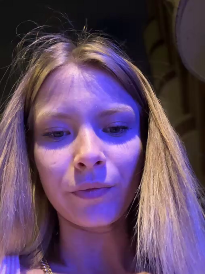 AnastasiaAniess