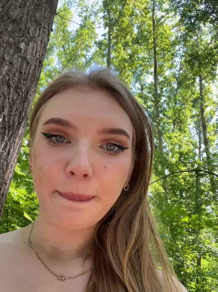 AmmyHot